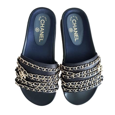 chanel women slides